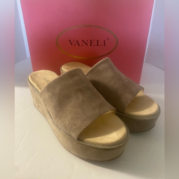 Vaneli truffle suede slide  size 8 - Picture 1 of 9